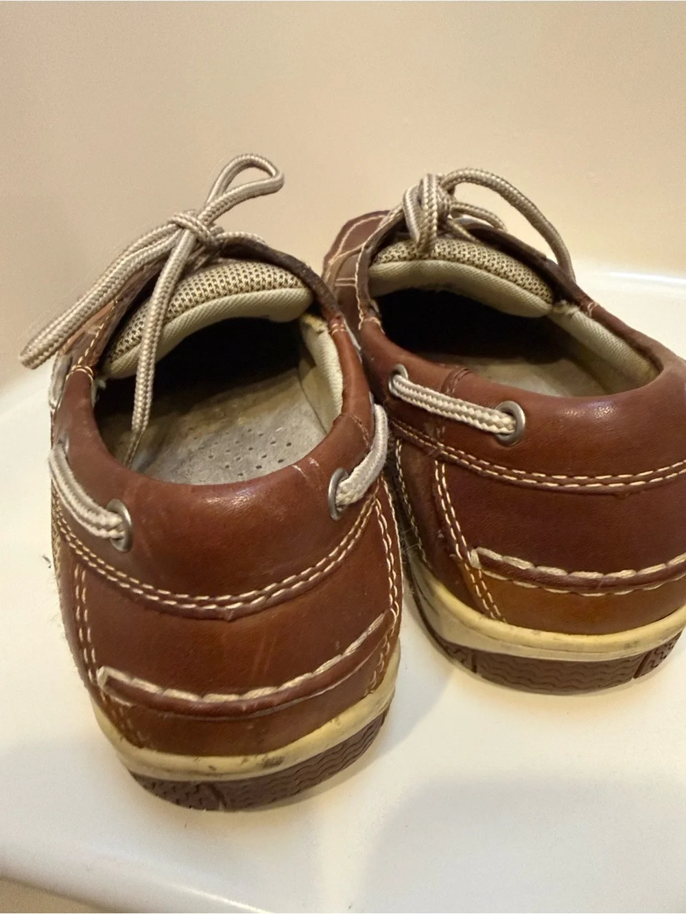 Chaps Men’s Leather Boat Shoes Brown Lace-Up Loafers Size 11M